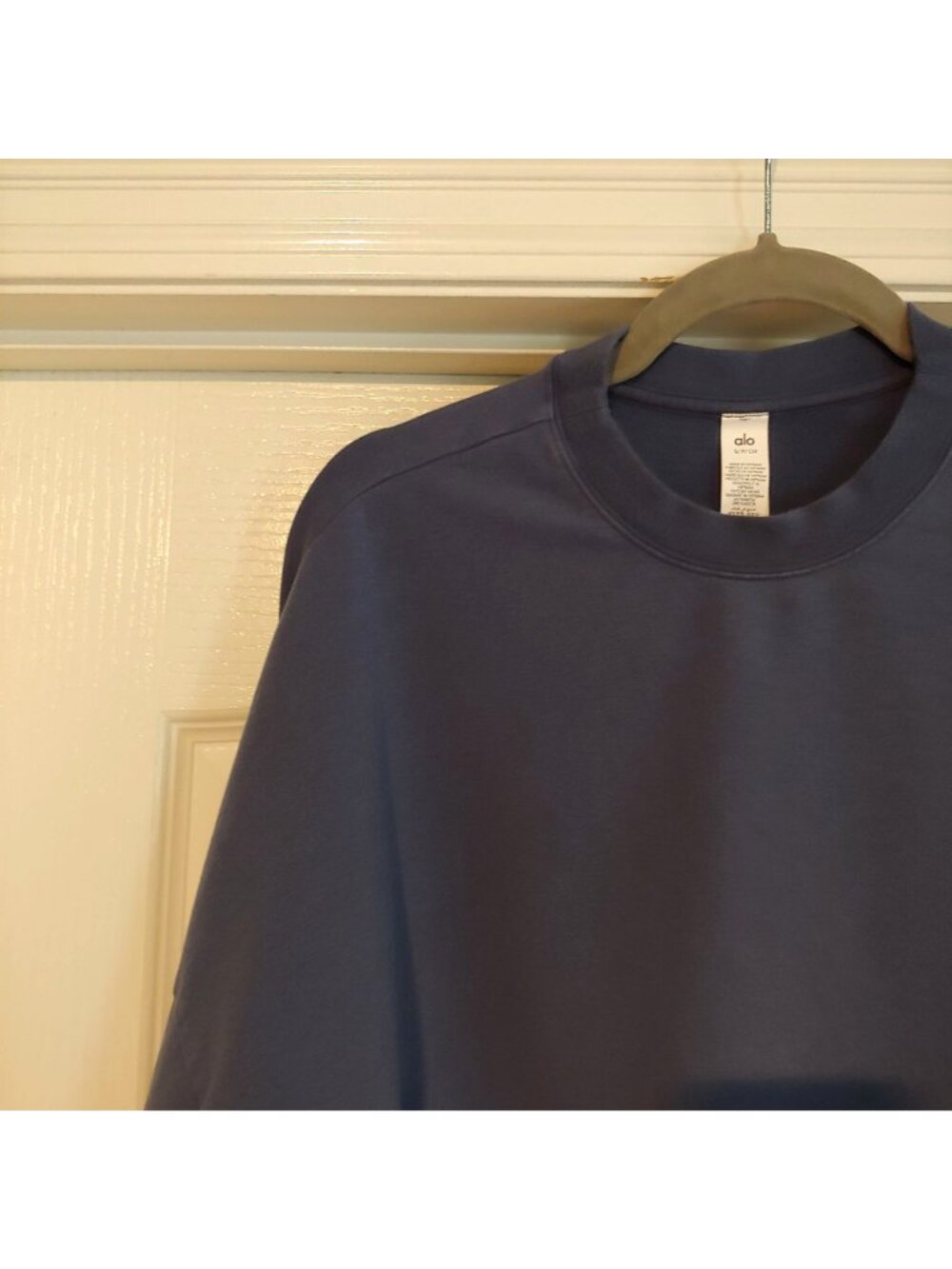 Alo Yoga Blue Cropped Sweatshirt Soft Athleisure Activewear Y2k Cleangirl S - Picture 3 of 10